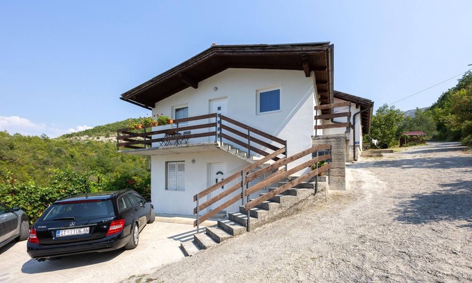 Slime Apartamento | Lovely apartment in Slime with house a panoramic view
