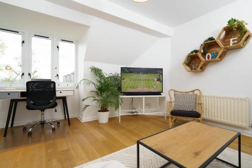 Victoria Apartamento | Lovely Apartment in Victoria Park Village