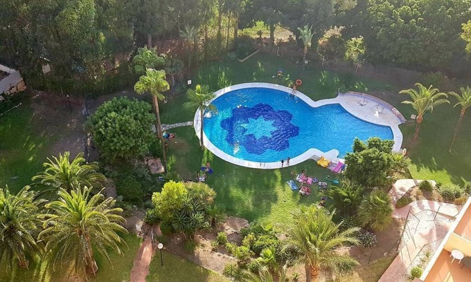 Torrequebrada Apartamento | Precioso apartamento con increíbles vistas al mar y a la montaña.