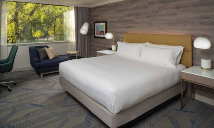 Durham Cama Y Desayuno | Lovely B&B with Amenities in Bull City