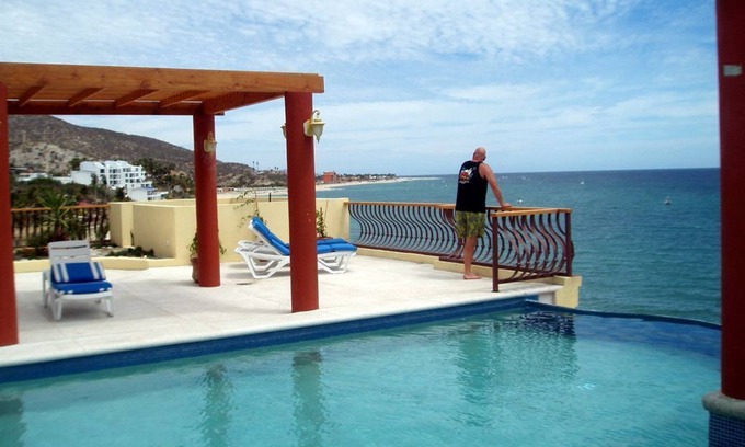 Buenavista Apartamento | Elegantes condominios frente al mar a corta distancia de Los Barriles.