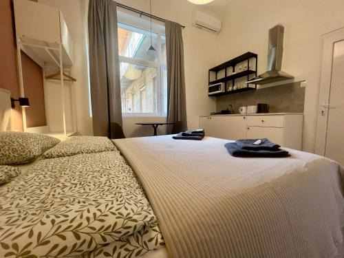 Lagymanyos Apartamento | Lovely Buda Studios