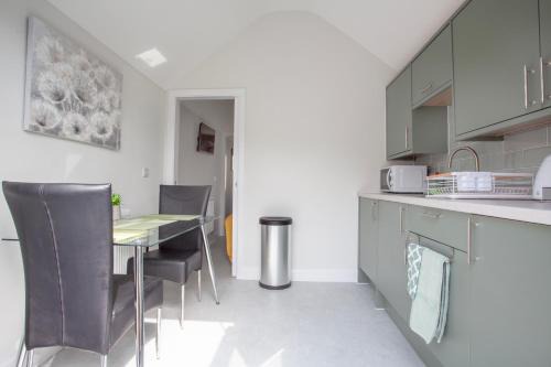 New Forest District Apartamento | Lovely & Charming Studio with Parking In New Forest - Brand New!