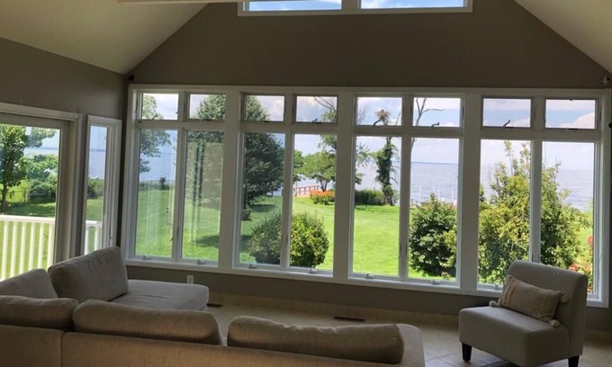 Stevensville Casa | Lovely Chesapeake bay home, on the bay with beautiful sunsets