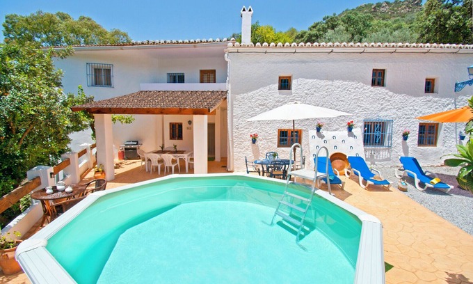 Comares Villa | HERMOSA CASA DE CAMPO (6 P)