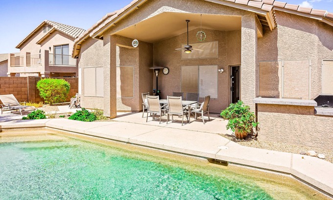 Boulder Mountain Highlands Casa | Lovely Desert Home w/Free WiFi, Central AC, Private Pool & Washer/Dryer, Patio