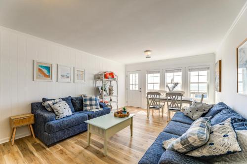 Indian Beach Casa | Lovely Emerald Isle Beach House - Steps to Beach!