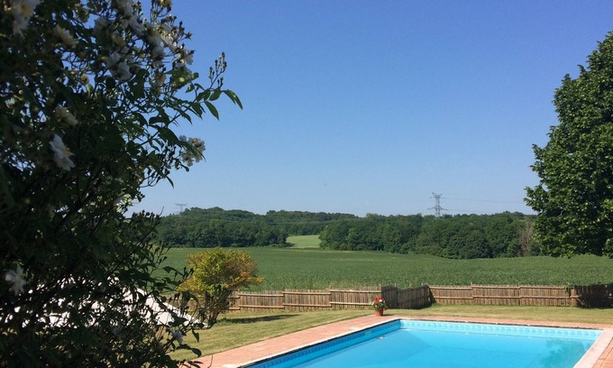 Saint-Meard-de-Gurcon Otro | Lovely Farmhouse and Barn Private Heated swimming pool