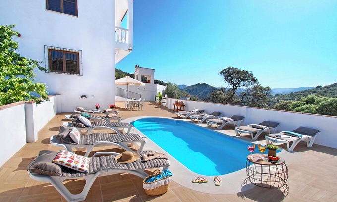 Comares Villa | Lovely family-sized villa with pool, natural surroundings..