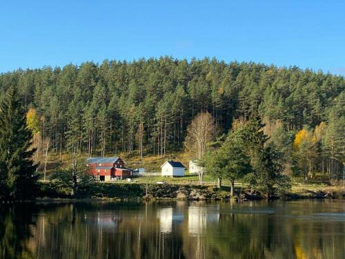 Amli Casa | Lovely Farmhouse By Nidelva With Sauna And Hot Tub
