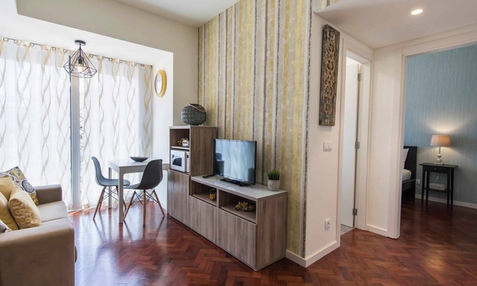 Falca Apartamento | Lovely Flat. Perfect for 2. Completely restored. Great location.