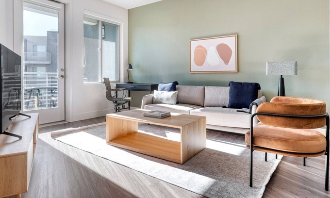 Fremont Apartamento | Lovely Fremont 1BR w/ Gym, Pool & W/D, nr BART, by Blueground
