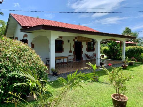 Kampung Kedawang Casa | Lovely Garden Villas