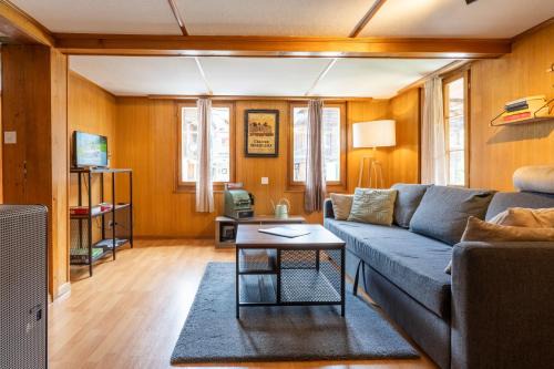 Blausee Apartamento | Lovely & great equipped wooden Alp Chalet flat