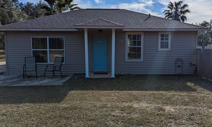 Ono Island Cabaña | Lovely Guest Cottage min from Perdido Key Beaches