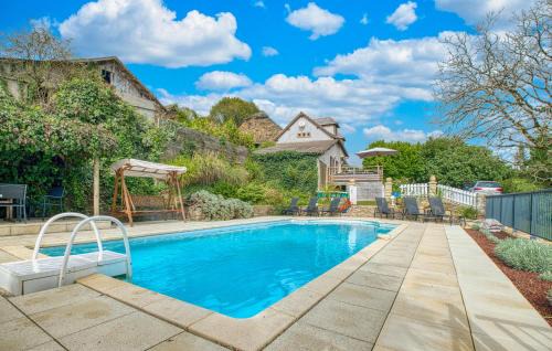 Beauregard-de-Terrasson Casa | Lovely Home In Beauregard-De-Terrasso