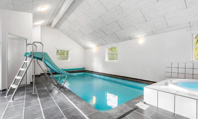 Blavand Casa | Lovely Home In Blåvand With Kitchen