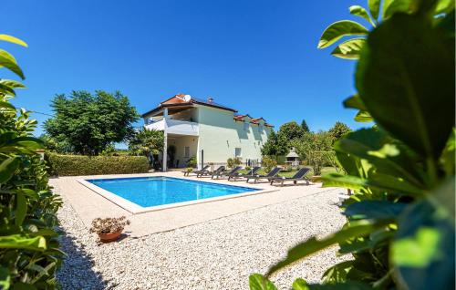Donji Prolozac Casa | Lovely Home In Donji Prolozac