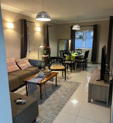 Midlands Casa | Lovely home in Ebene with beautiful views