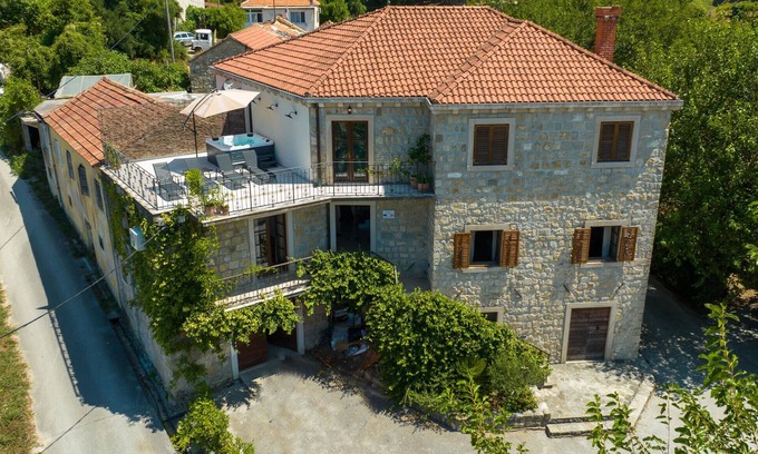 Konavle Casa | Preciosa casa en Gruda con sauna