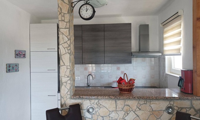 Plano Casa | Preciosa casa en Kastel Stafilic
