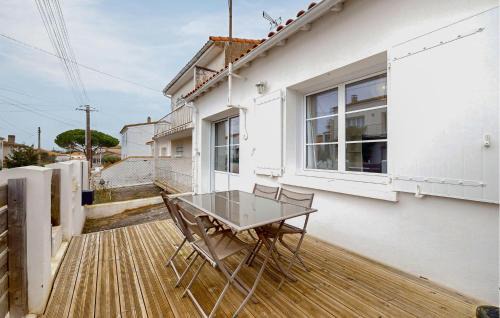 Royan Casa | Lovely Home In Royan With Wifi