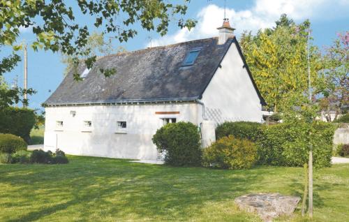 Saint-Lambert-des-Levees Casa | Lovely Home In Saumur With Wifi