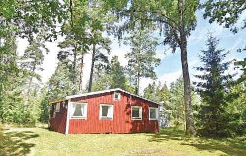 Stenkullen Casa | Lovely Home In Stenkullen With Wifi