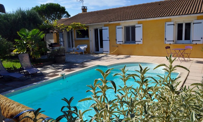 Cleon-d'Andran Casa | Bonita casa con jardín y piscina
