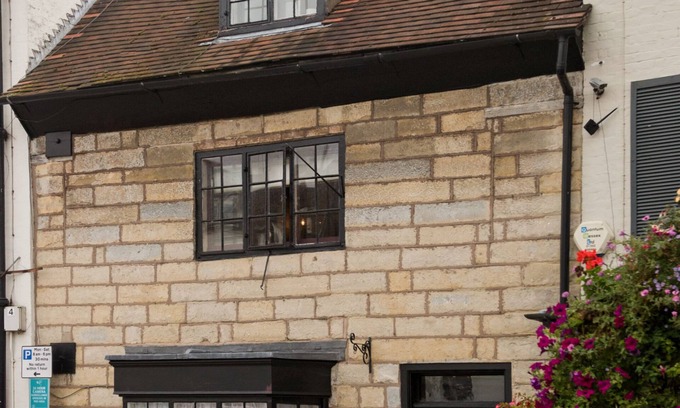 Alcester Casa | Encantadora casa en inglés recientemente renovada, idealmente ubicada en Alcester, Warwickshire