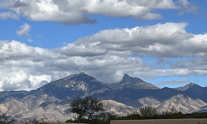 Tumacacori Casa | lovely inside and outside, great views and TUBAC, AZ location
