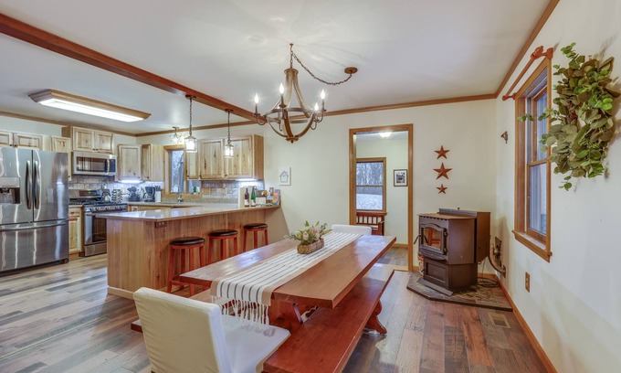 Interlaken Casa | Lovely Interlaken Home w/ Fire Pit & Yard!