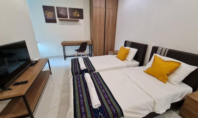 Batu Lintang Apartamento | Lovely Kozi Square comfort Studio Home 3A