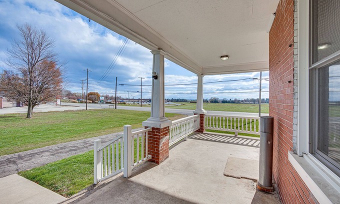 Rohrerstown Apartamento | Lovely Lancaster Aptartment in Walkable Location!