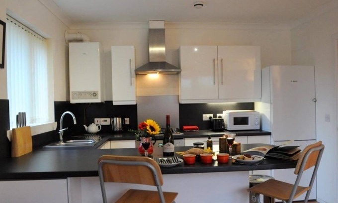 Stornoway Apartamento | Lovely, Light and Airy 1-Bed Flat in Stornoway