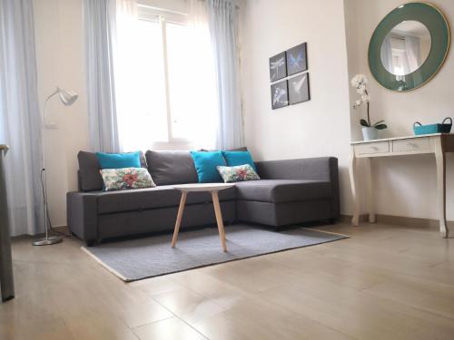Extramurs Apartamento | Lovely Modern Flat Valencia center