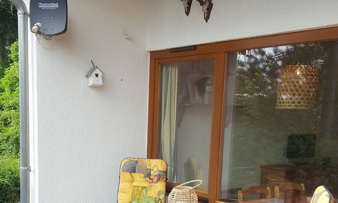 Husen Casa | Casa de la naturaleza encantadora Feriendorf B18