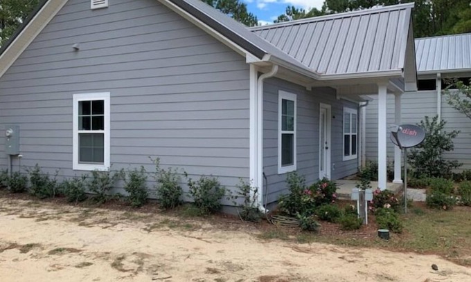 Aiken Casa | Lovely New Cottage on Horse Farm