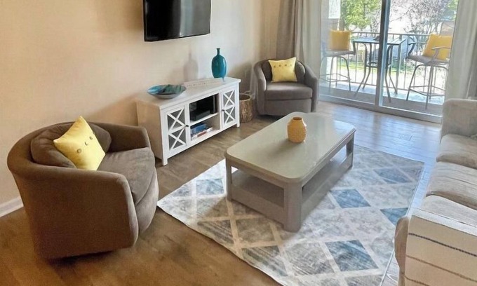 Southend Condominio | Lovely Ocean Front Condo In Brigantine, NJ