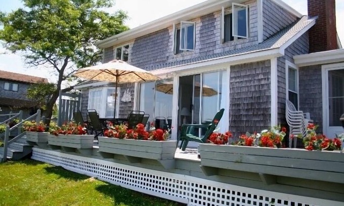 Little Compton Casa | Encantadora casa frente al mar con impresionantes vistas $ 1,500 - $ 3,300 por semana