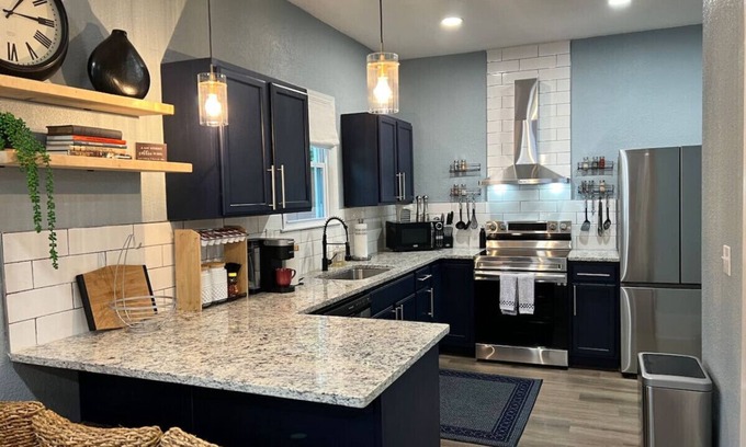 Valley Falls Casa | Lovely Pet Frendly Home by Sherman