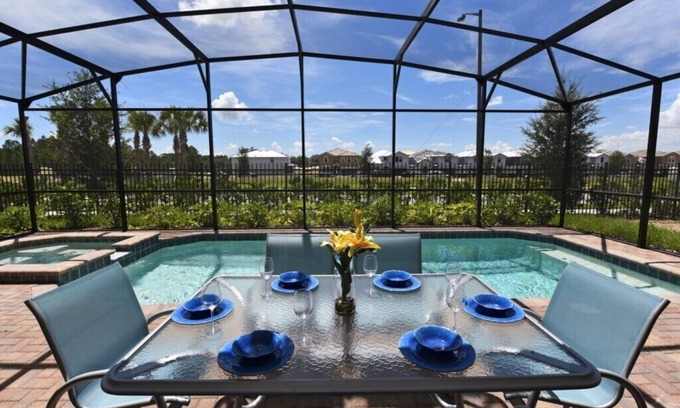 Four Corners Casa | Lovely Pool Home at Windsor at Westside-2167TC