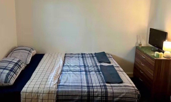 Baltic Triangle Apartamento | Lovely Quiet Double Room close to Albert Dock and City Centre