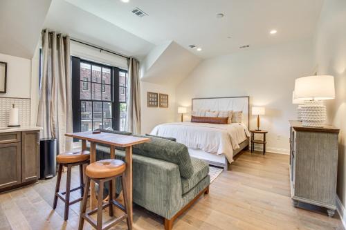 Hitch Village - Fred Wessels Homes Apartamento | Lovely Savannah Studio 1 Mi to Historic District!