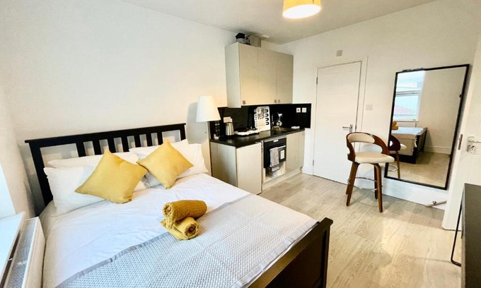 Lewisham Apartamento | Lovely self contained studio now available