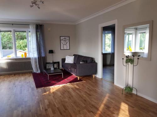 Sandviken Apartamento | Lovely, spacious apartment with free parking