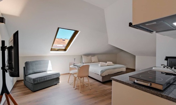Alvalade Apartamento | Lovely studio, fully equipped & near subway (Nº10)