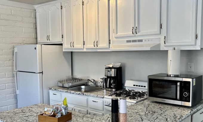 Nogales Apartamento | Lovely studio with private parking