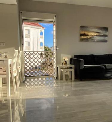 Carihuela Apartamento | Lovely Tona
