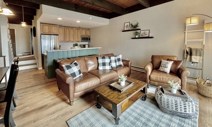 Sunapee Casa | Lovely townhouse just 6 miles from Mount Sunapee Ski Resort.